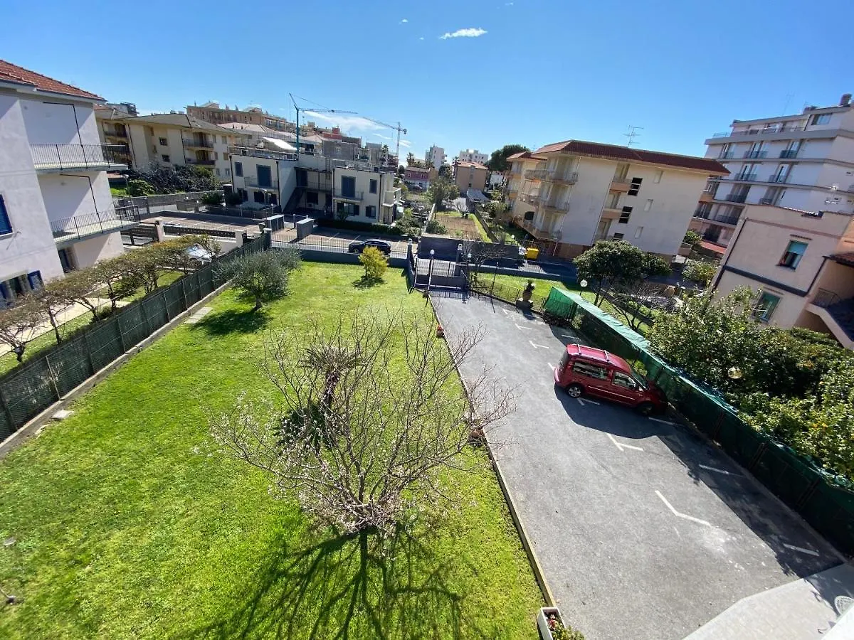 I Fiori Di Pietra 2 Apartment Pietra Ligure