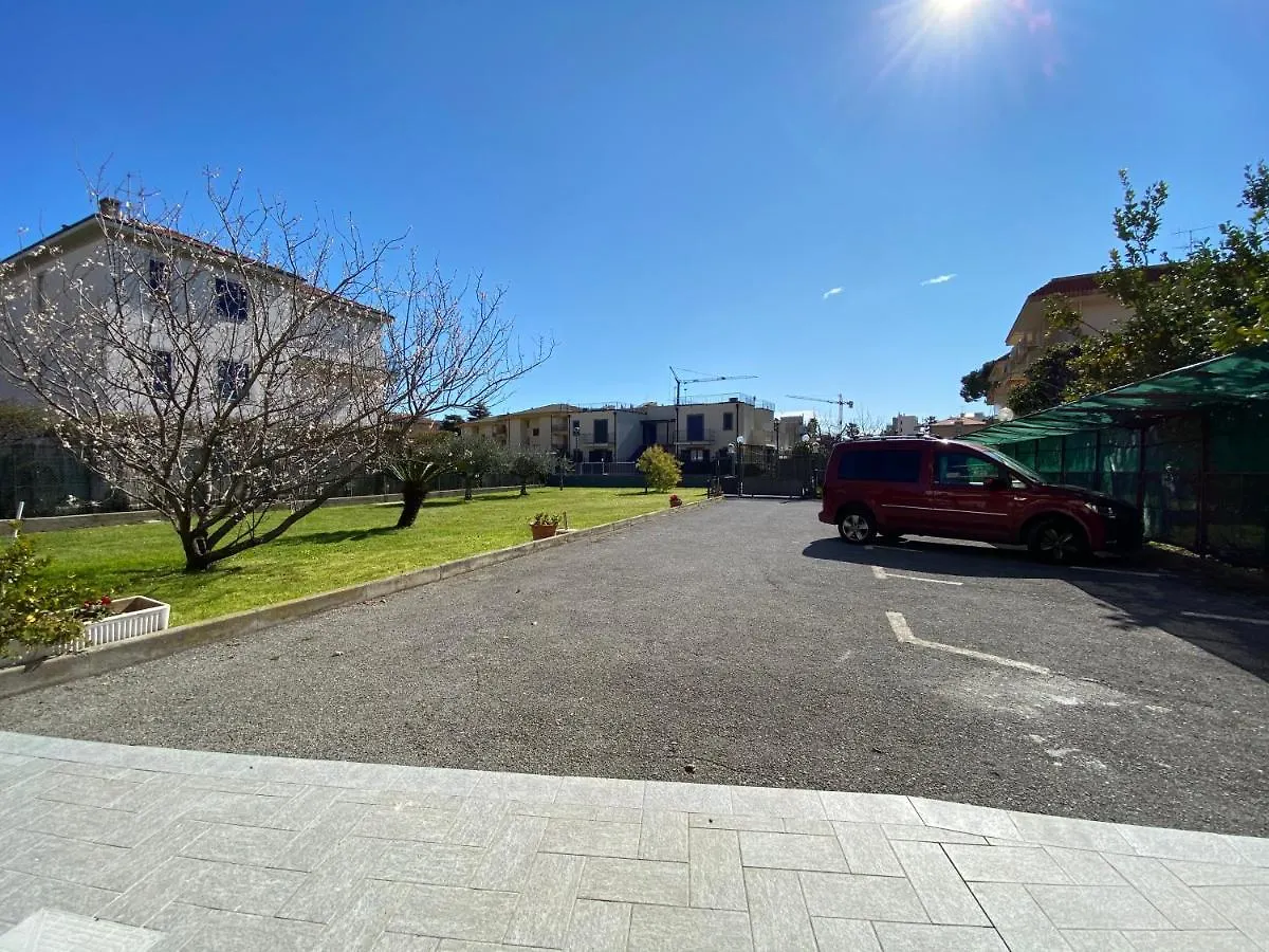 I Fiori Di Pietra 2 Apartment Pietra Ligure Italy